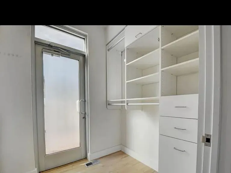 2778 W 22nd Ave — Photo 16