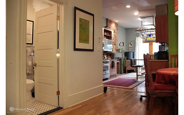 Rented by Douglas Elliman | media 22