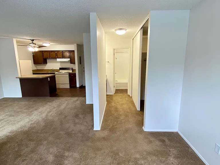 Gardenbrook Apartments — Photo 52