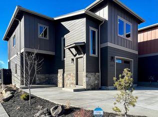 63153 NW Via Cambria #2, Bend, OR 97703