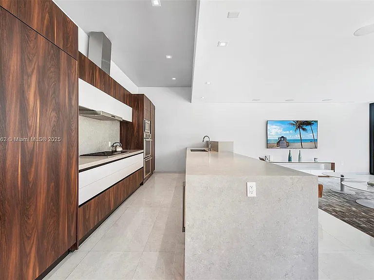 418 Sunset Dr — Photo 18