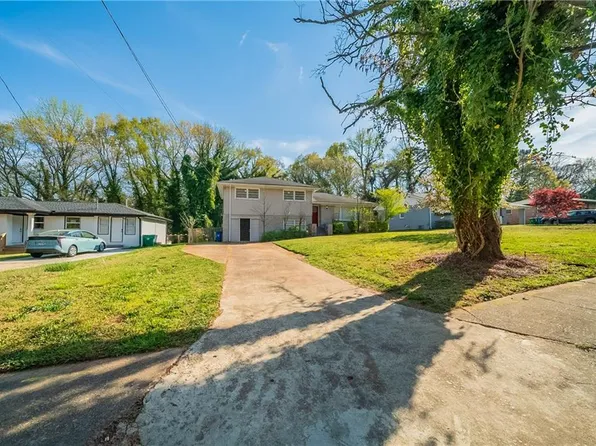 2628 Miriam Ln, Decatur, GA 30032