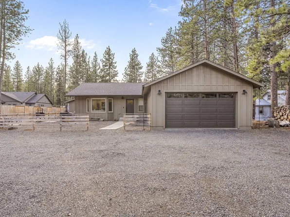 60059 Turquoise Rd, Bend, OR 97702