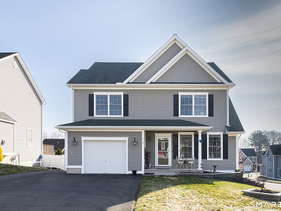 1st image of 2 Bushel Road #2