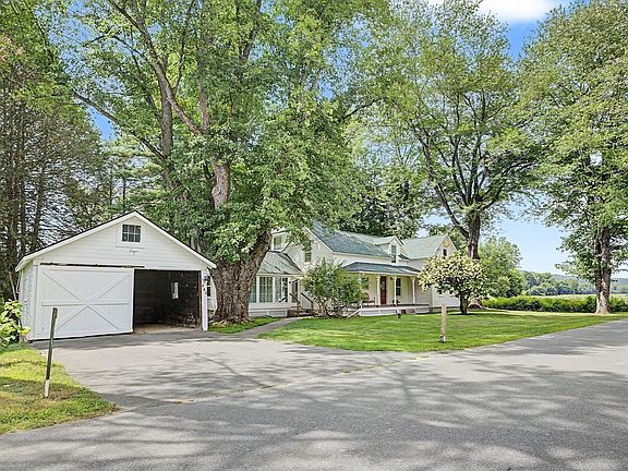 4th image of 293 Meadow Rd