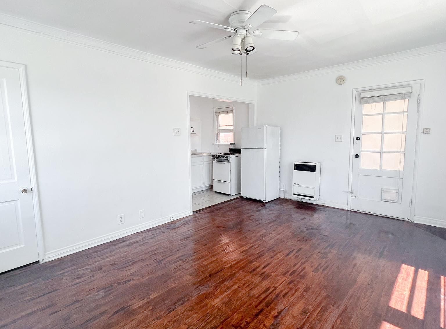 1957 1/2 Palmerston Pl, Los Angeles, CA 90027 Zillow