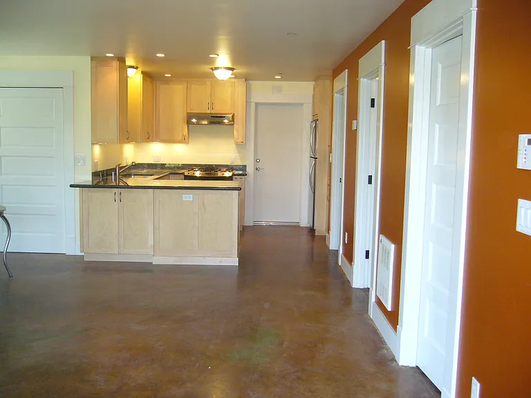 2020 14th Ave S #D — Photo 6