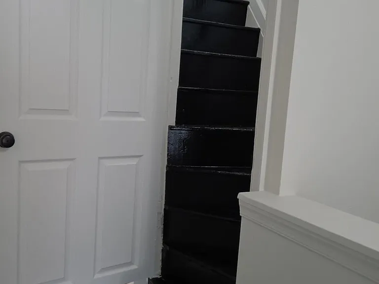 125 Bethel St — Photo 17