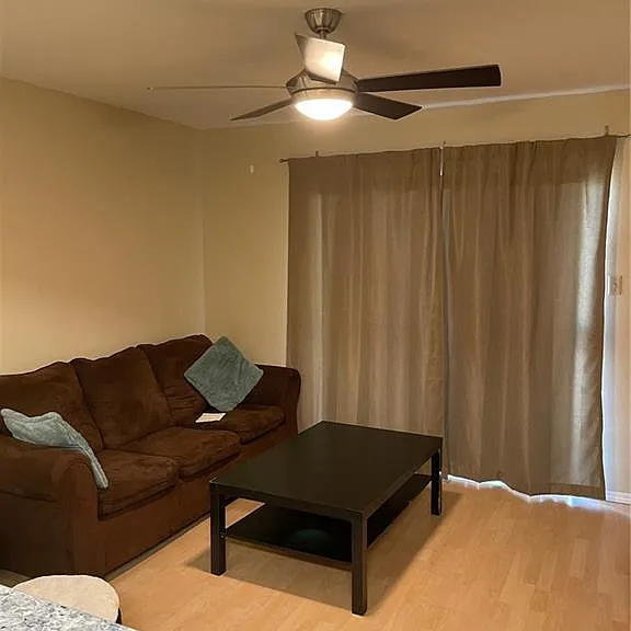 904 University Oaks #40-1 — Photo 4