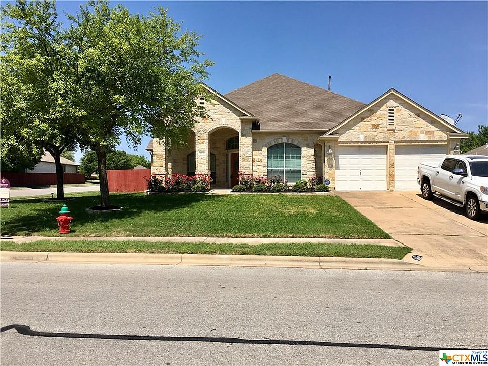 1st image of 904 Ambrose Dr