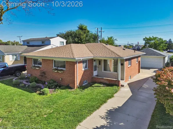 4620 Hillcrest Ave, Kingston, MI 48073
