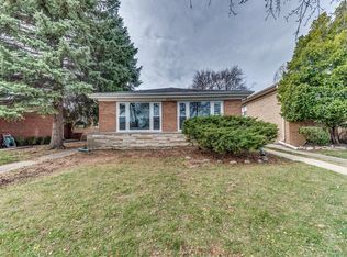 8430 Kimball Ave, Skokie, IL 60076