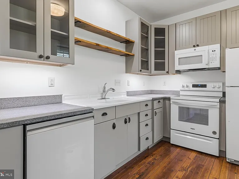 1440 Creek Rd #A — Photo 12