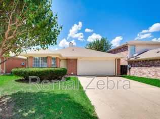 6010 Wall St, Arlington, TX 76018