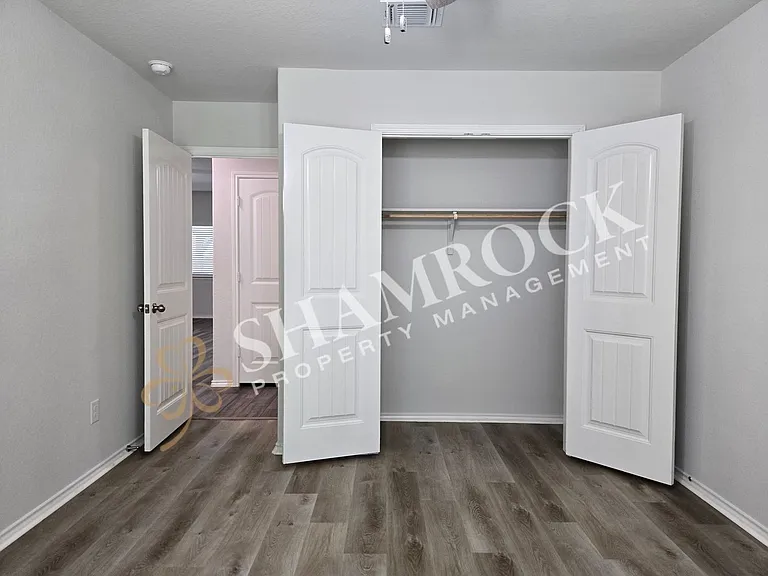 11204 Beckon Falls Dr — Photo 21