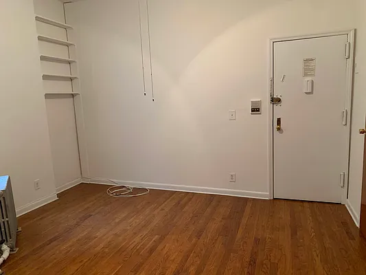 Rented by Century 21 Premier  | media 11