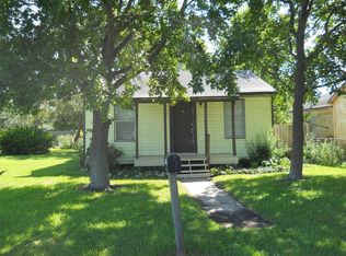 2107 8th Ave N, Texas City, TX 77590