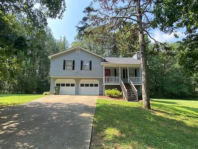 251 Old Rome Rd — Photo 1