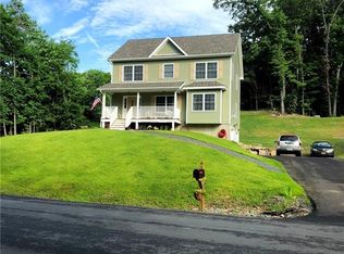 493 Foster Rd, Middletown, NY 10941