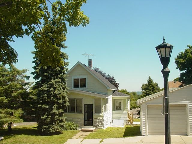 Great home on horseshoe