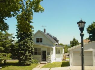 3 Alice St, Saint Paul, MN 55107