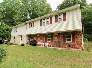 146 Landis Store Rd, Boyertown, PA 19512