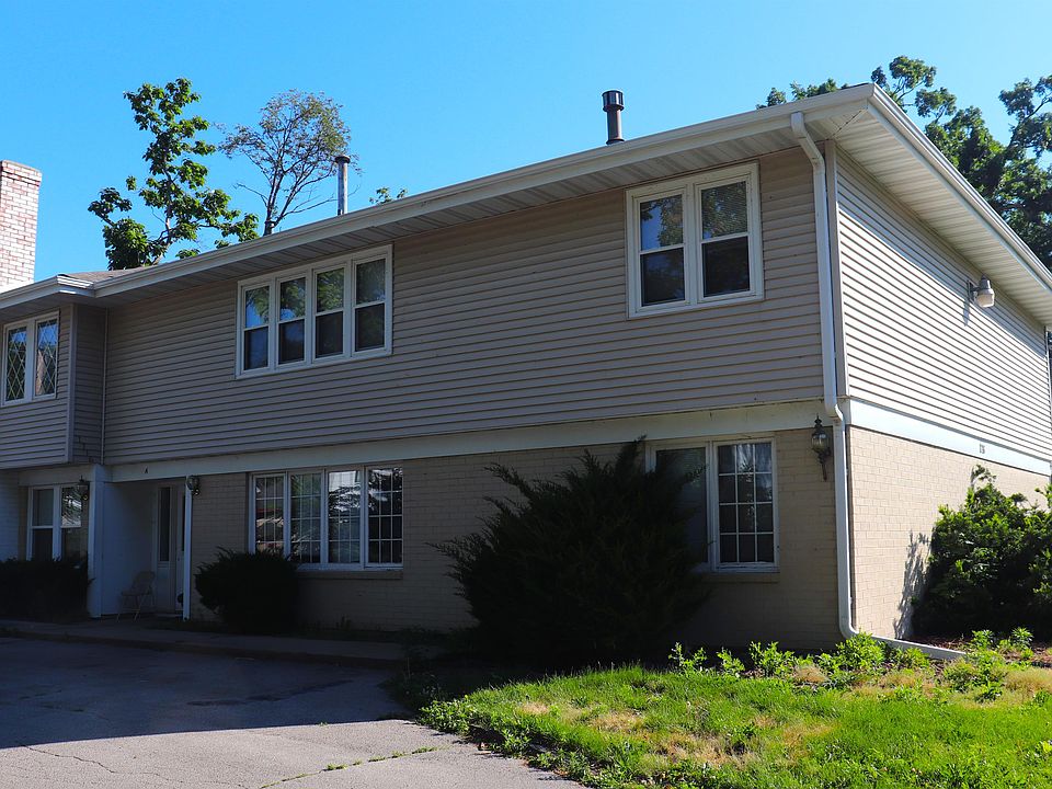1st image of 1716 D Ave NE #C3
