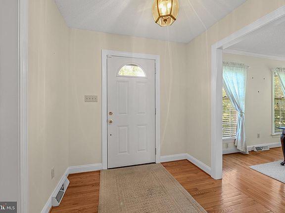 5th image of 601 Street Of Dreams