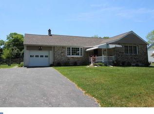 48 E Ruth Ave, Phoenixville, PA 19460