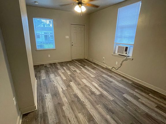 5th image of 1724 Touro St