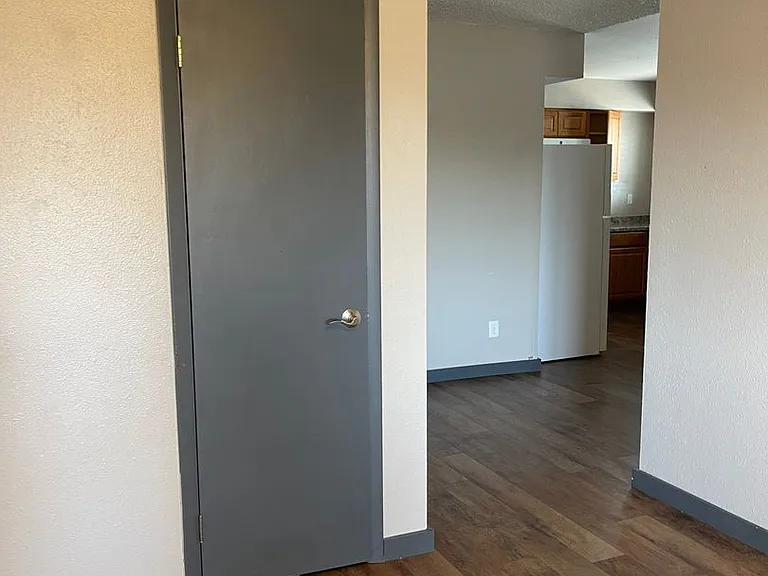 803 N Cottonwood Ave — Photo 18