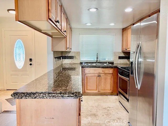 2558 Orange Ave #3 — Photo 15