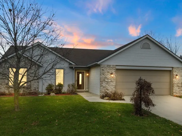 219 Old Bog Rd, Avilla, IN 46710