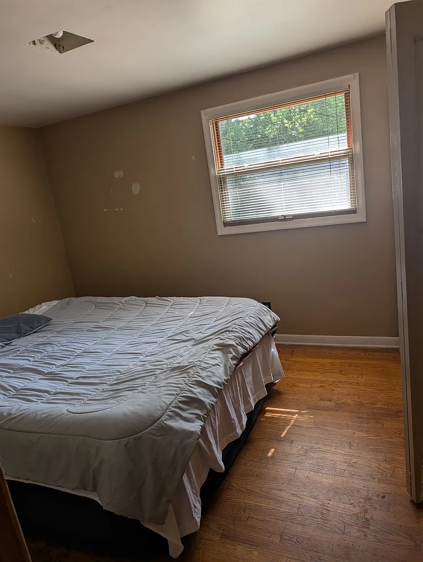 205 Beachwood Dr photo 1