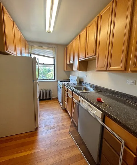 4860 N Hermitage Ave #3F — Photo 2