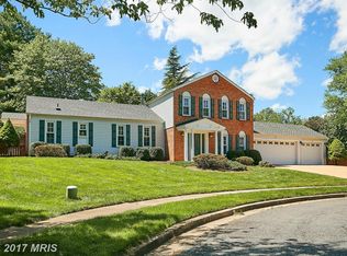 1700 Galloway Dr, Vienna, VA 22182