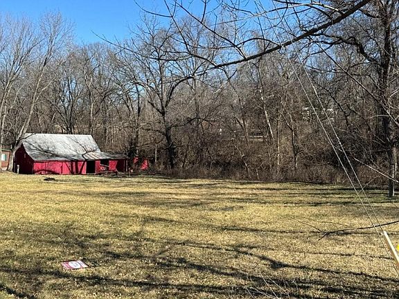 3rd image of 2611 N Union School Rd