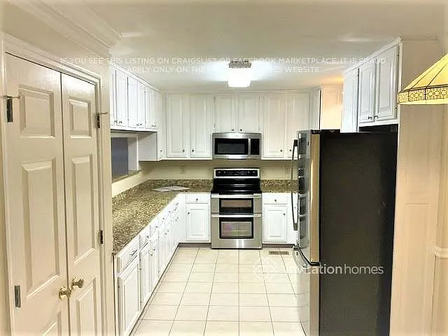 9320 N Lake Dr — Photo 13