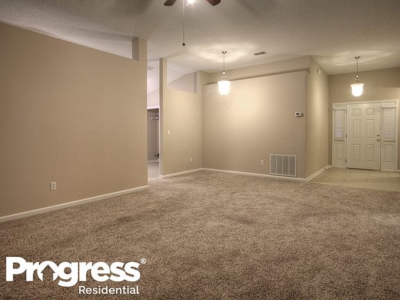 4th image of 1015 Otter Creek Dr
