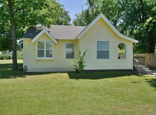 1356 E 66th Pl, Tulsa, OK 74136