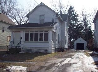 15820 Huntmere Ave, Cleveland, OH 44110