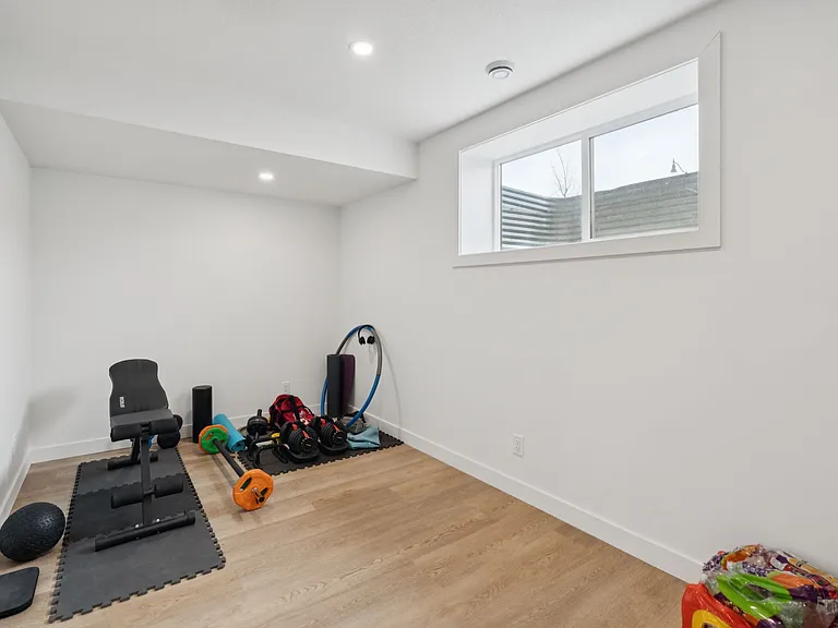 226 Dawson Way — Photo 19