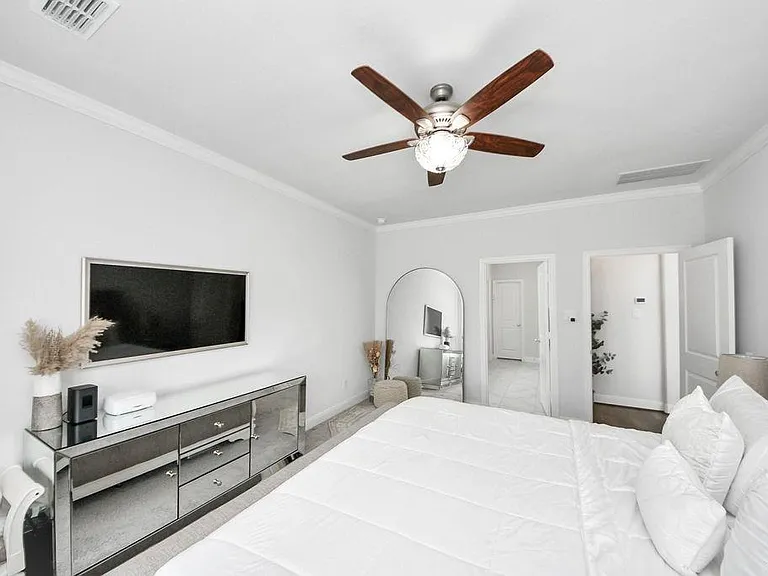 8922 Golden Mist Dr — Photo 13