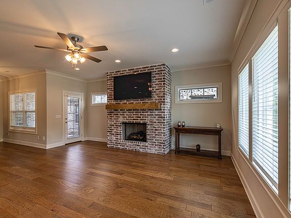 2nd image of 5204 S Brookmere St