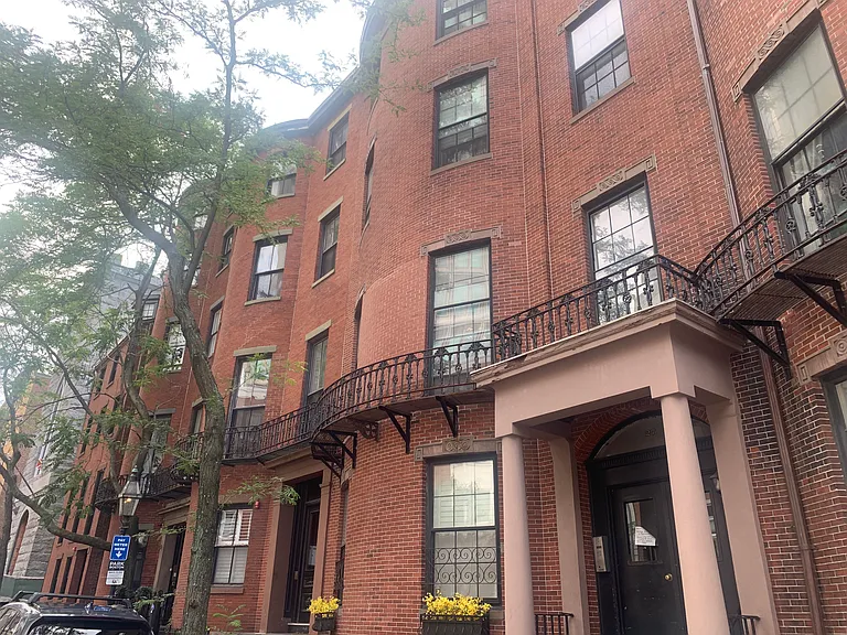 29 Bowdoin St #4 — Photo 21