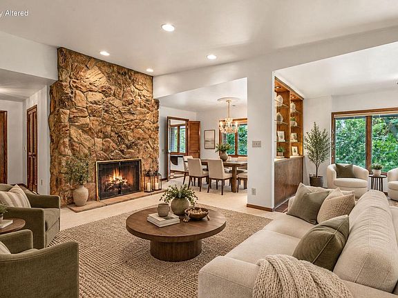 3rd image of 1219 N Jackson STREET #308