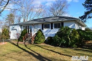 1st image of 179 Cayuga Ave
