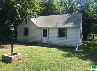 108 Linden Ave, Vermillion, SD 57069