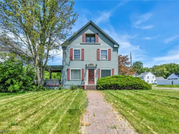 732 Robbins Ave, Niles, OH 44446
