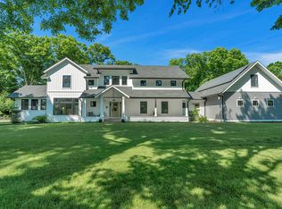 2660 Long Hill Rd, Guilford, CT 06437